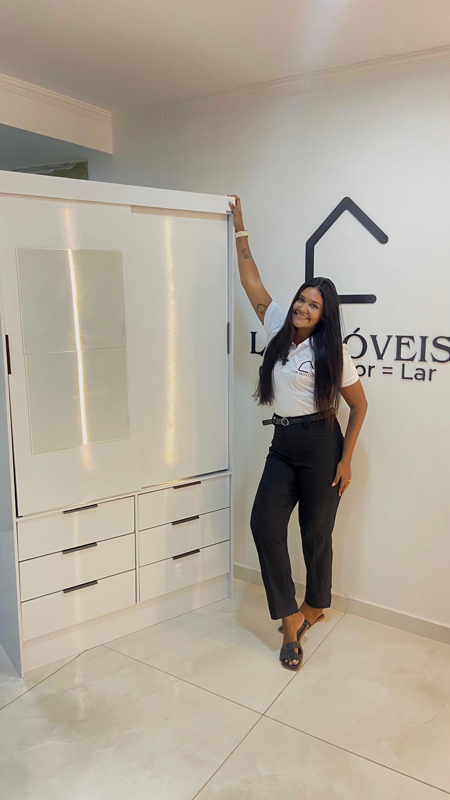 Guarda-Roupa Sevilha 108 C/2 portas 6 gavetas