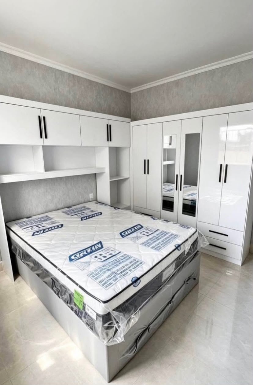 Modulado 4 Portas + Guarda-Roupa 6 Portas Hércules (Com Espelho) Branco